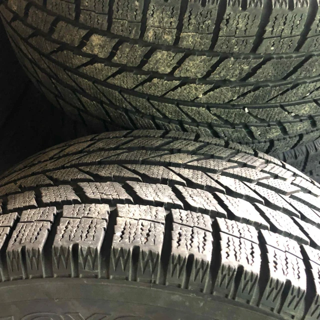4 Mags Gris Original BMW Pour 3 Ou 2 Series, dovoz Kanada — foto 4 z 4