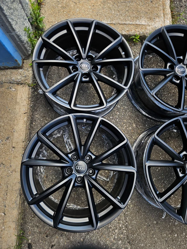 19" Audi S4 OE Wheels - 5x112 - Satin Black, černá, dovoz Kanada — foto 2 z 5