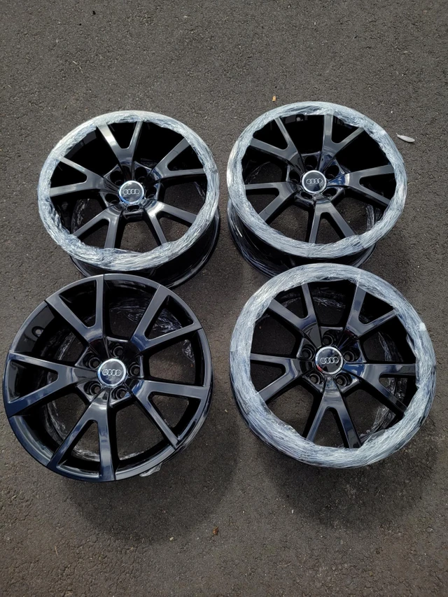 18" Audi OE Wheels - 5x112 - Gloss Black, černá, dovoz Kanada — foto 5 z 5