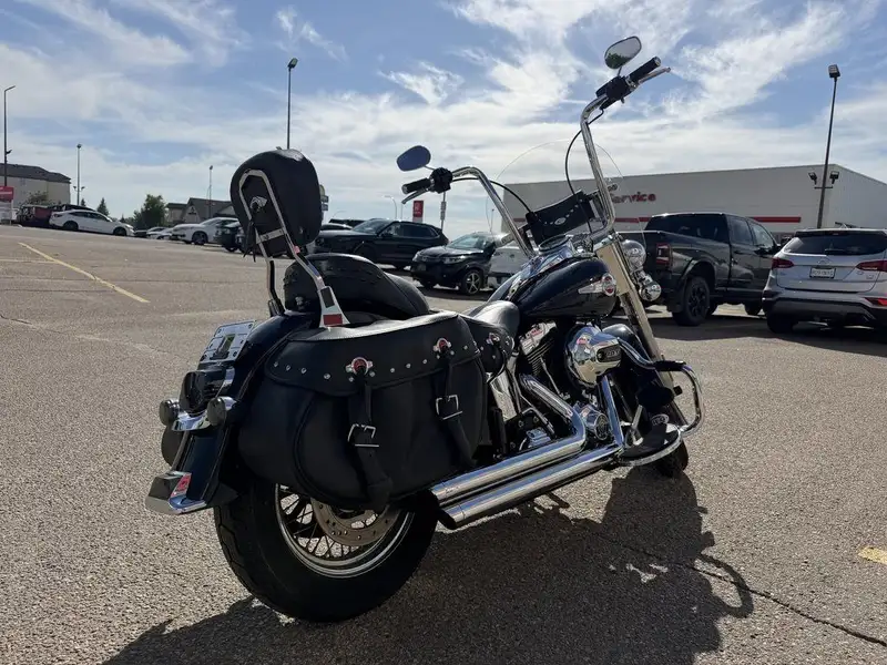 2016 Harley-Davidson Unspecified, černá, 18 526 km, dovoz Kanada — foto 4 z 6