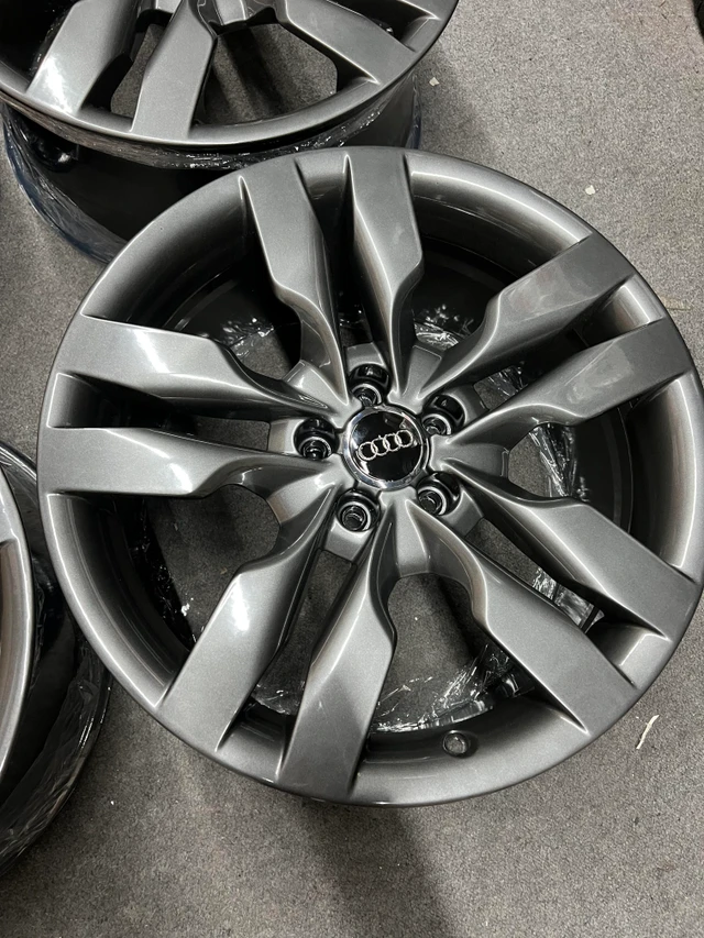 19" Audi S6 OE Wheels - MINT - 5x112 - Gunmetal, dovoz Kanada — foto 5 z 5