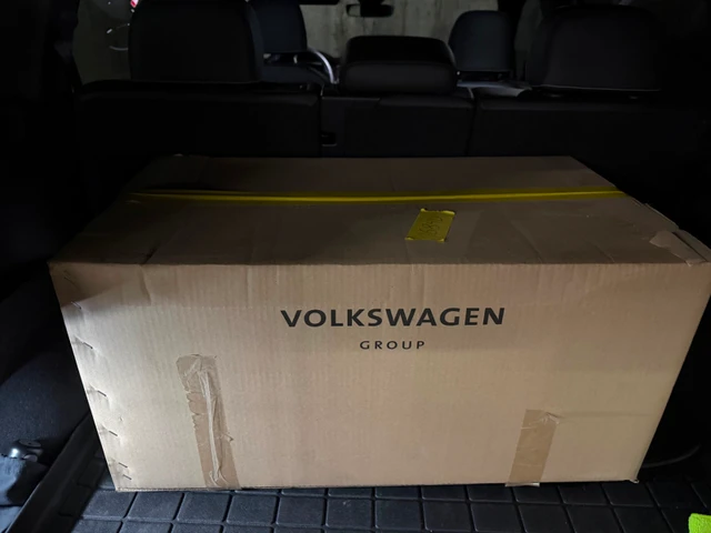 VW Tiguan 2020–2024 OE LED světlomet pravá strana, dovoz Kanada — foto 2 z 2