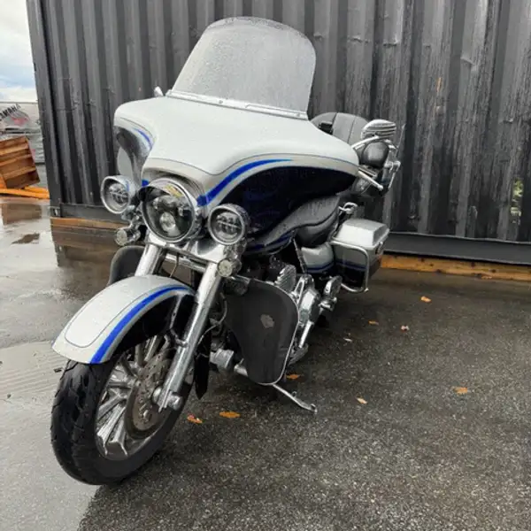 2009 Harley-Davidson Screamin Eagle, 258 860 km, dovoz Kanada — foto 5 z 12
