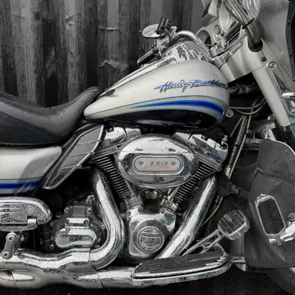2009 Harley-Davidson Screamin Eagle, 258 860 km, dovoz Kanada — foto 7 z 12