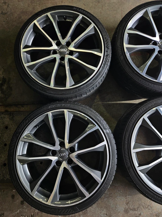 19" Audi S4 OE Wheels - Summer Tires - 235/35/19, dovoz Kanada — foto 2 z 5