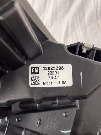 OE Chevrolet Bolt světlomet, dovoz USA — foto 7 z 7