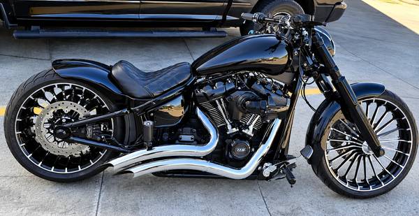 2018 Harley-Davidson, dovoz Kanada — foto 2 z 9