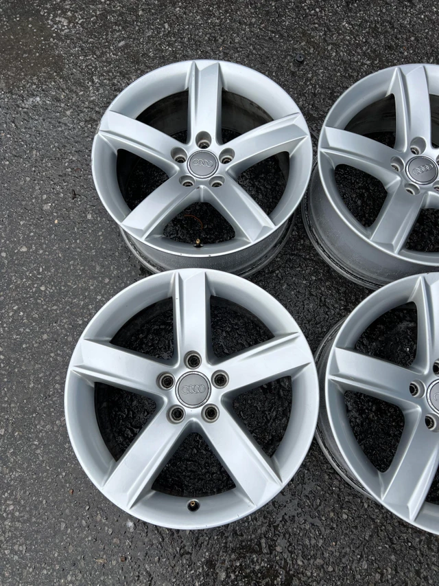 17" Audi A5 OE Wheels - 5x112, dovoz Kanada — foto 3 z 5