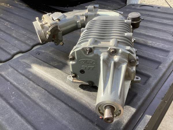 Svt Cobra Supercharger 2003/04 OE, dovoz USA — foto 2 z 4