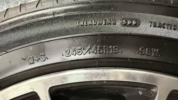 2015-2017 Ford Mustang Gt Premium 19" X 8.5" 4 Factory OE Wheel/tire, dovoz USA — foto 4 z 12