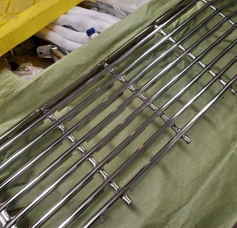 1964 Impala Chrome Grille Ss Convertible 409 327 V8 283 Wagon Belair, dovoz USA — foto 2 z 3