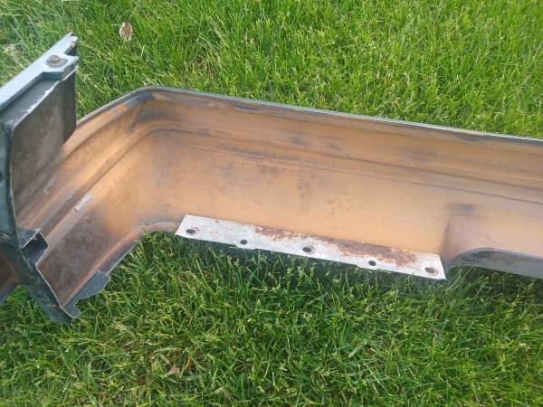 87-88 CUTLASS SUPREME SALON CALAIS EURO FRONT BUMPER COVER 3.8 V6 307, dovoz USA — foto 7 z 8
