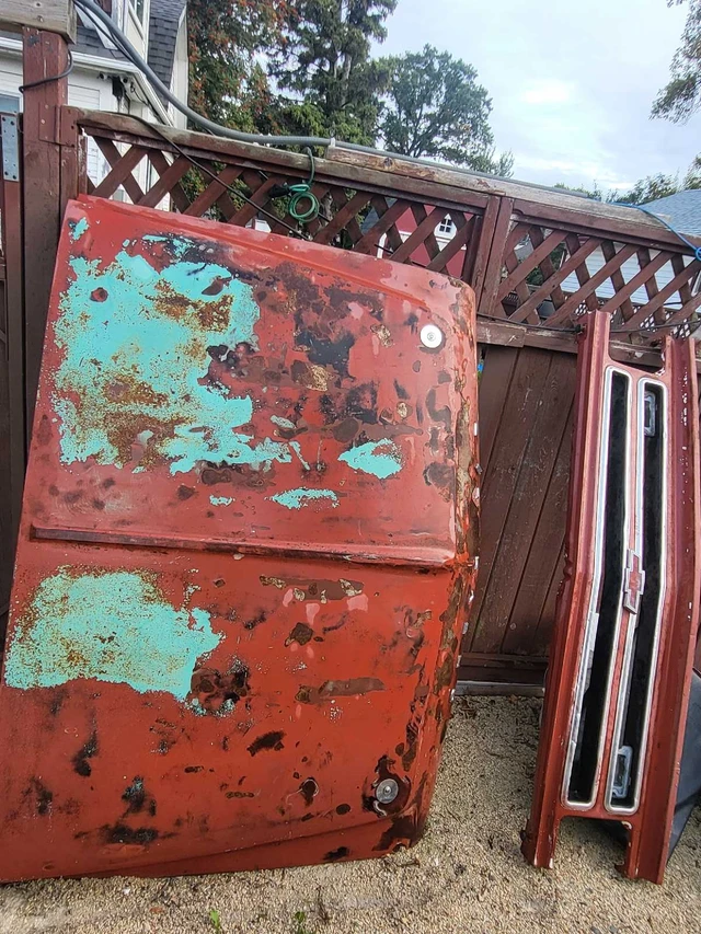 67 chevy half ton parts, dovoz Kanada — foto 2 z 4