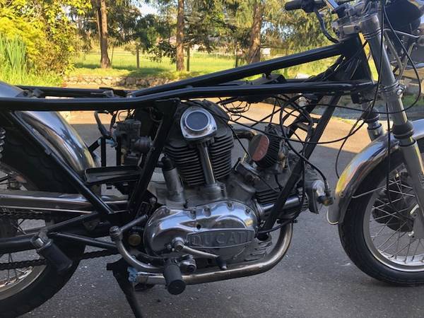 Ducati, dovoz Kanada — foto 2 z 12