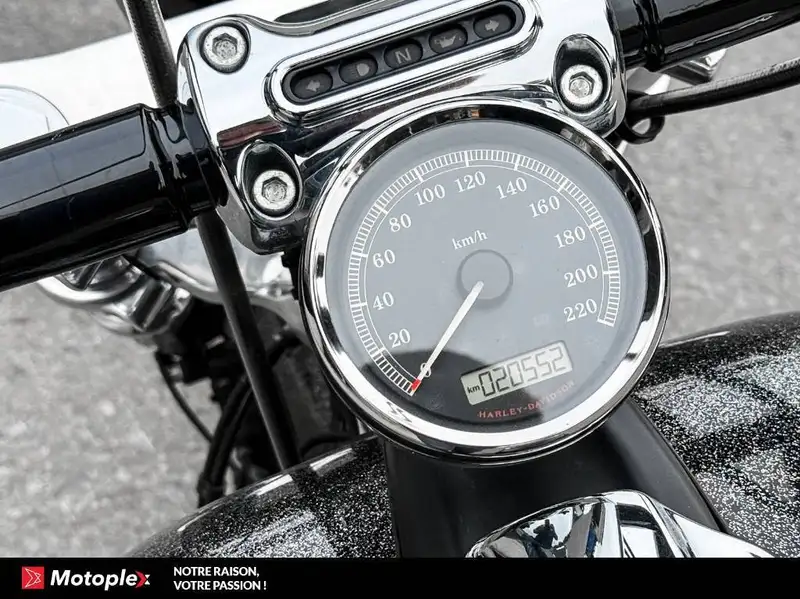 2014 Harley-Davidson Unspecified, 22 000 km, dovoz Kanada — foto 7 z 7