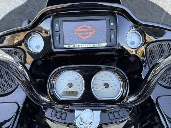 2017 Harley-Davidson, dovoz Kanada — foto 11 z 12