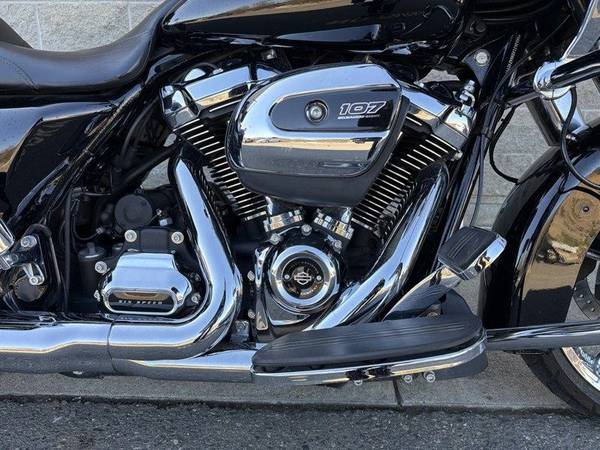 2017 Harley-Davidson, dovoz Kanada — foto 5 z 12