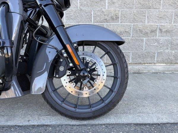 2018 Harley-Davidson, dovoz Kanada — foto 3 z 12