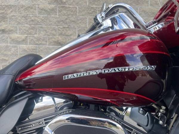 2015 Harley-Davidson, dovoz Kanada — foto 2 z 12