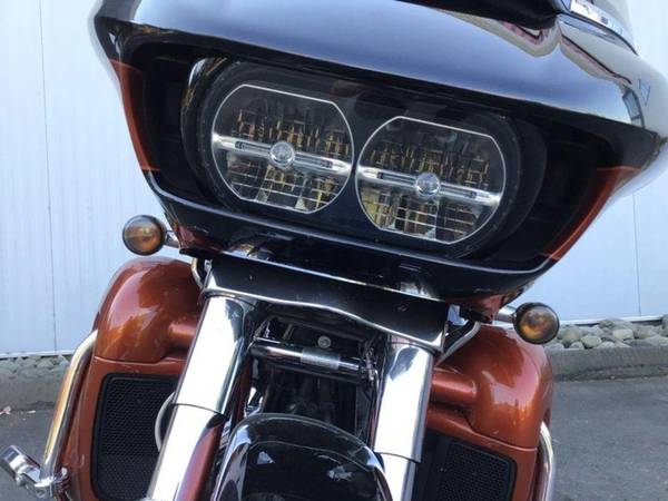 2015 Harley-Davidson, dovoz Kanada — foto 9 z 12