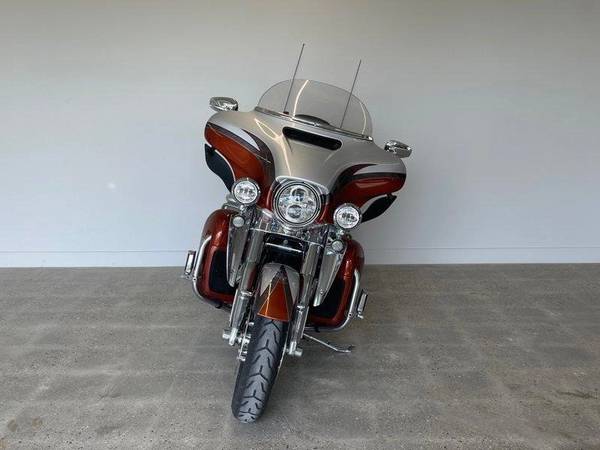 2014 Harley-Davidson, dovoz Kanada — foto 4 z 12
