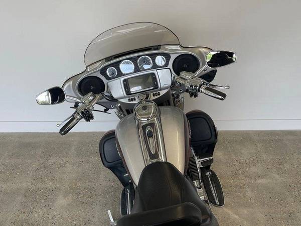 2014 Harley-Davidson, dovoz Kanada — foto 9 z 12