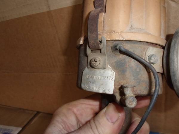 Original Mopar 1969 Big Block dual point distributor 426 Hemi 440 -6, dovoz USA — foto 2 z 5