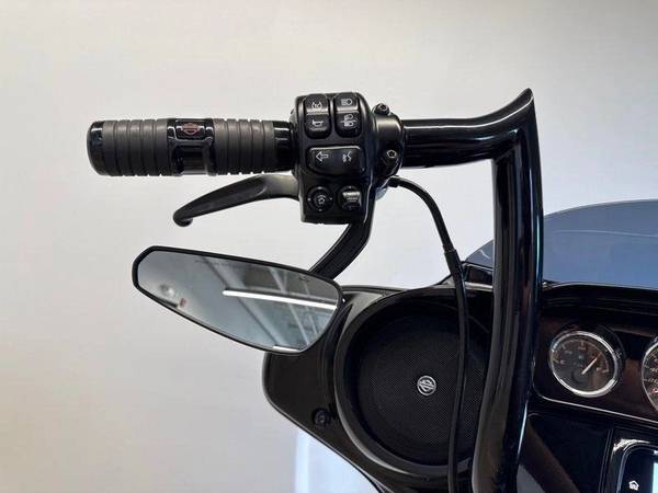 2022 Harley-Davidson, dovoz Kanada — foto 10 z 12