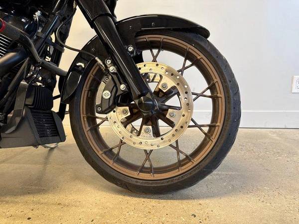 2022 Harley-Davidson, dovoz Kanada — foto 3 z 12