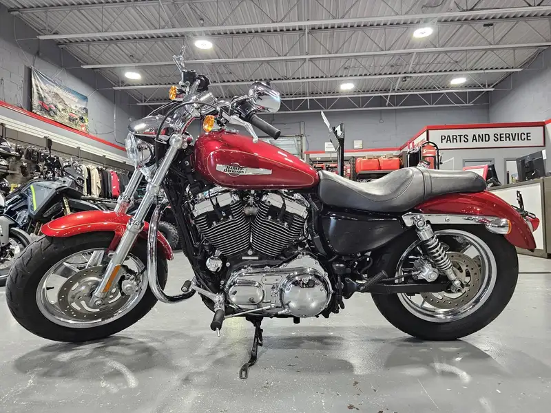 2012 Harley-Davidson Unspecified, 18 293 km, dovoz Kanada — foto 8 z 12