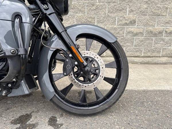 2018 Harley-Davidson, dovoz Kanada — foto 3 z 12