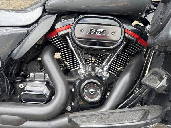 2018 Harley-Davidson, dovoz Kanada — foto 5 z 12