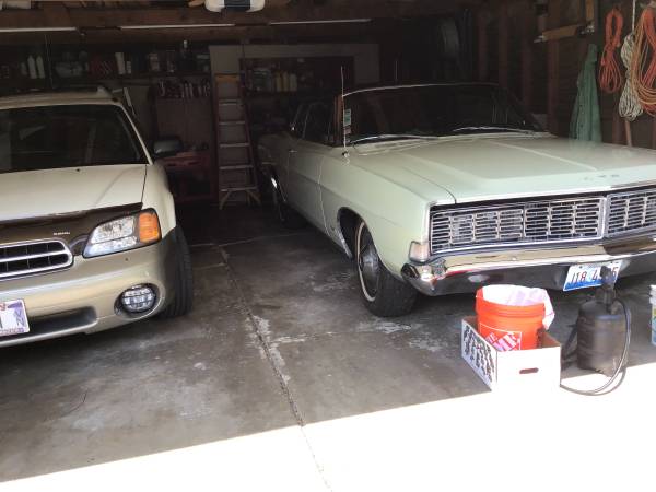 FORD 1968 LTD 2door hardtop / Hidden headlights / 43,000 mi orig., dovoz USA — foto 5 z 12