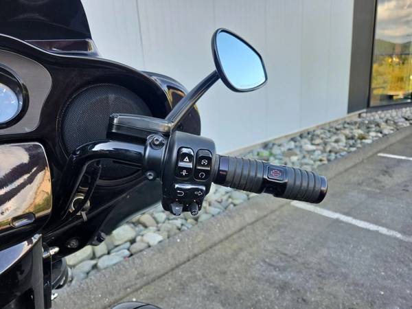 2021 Harley-Davidson, dovoz Kanada — foto 9 z 12