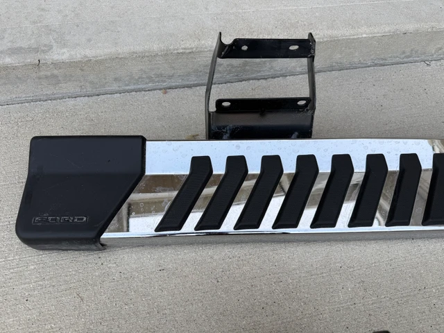 Ford F150 chrome running boards, dovoz Kanada — foto 3 z 3