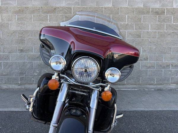 2005 Harley-Davidson, dovoz Kanada — foto 8 z 12