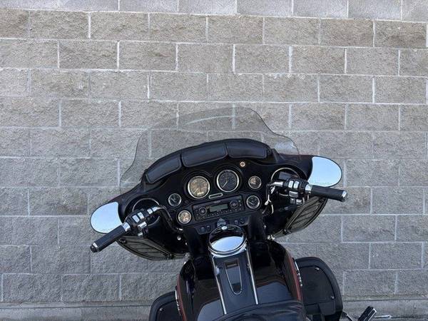 2005 Harley-Davidson, dovoz Kanada — foto 9 z 12