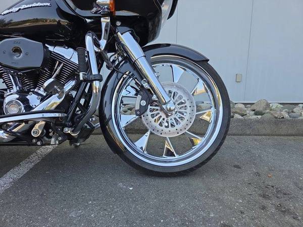 2016 Harley-Davidson, dovoz Kanada — foto 3 z 12