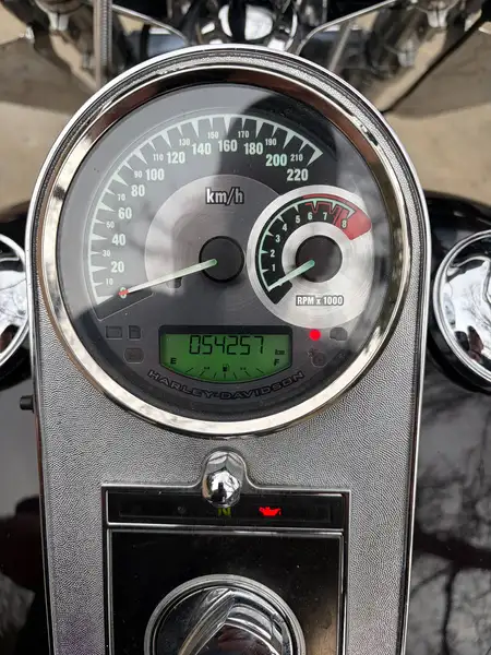 2005 Harley-Davidson Softail, černá, 54 257 km, dovoz Kanada — foto 3 z 7