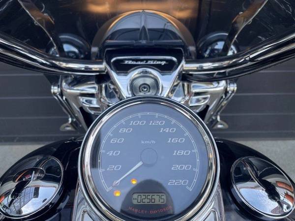 2018 Harley-Davidson, dovoz Kanada — foto 11 z 12