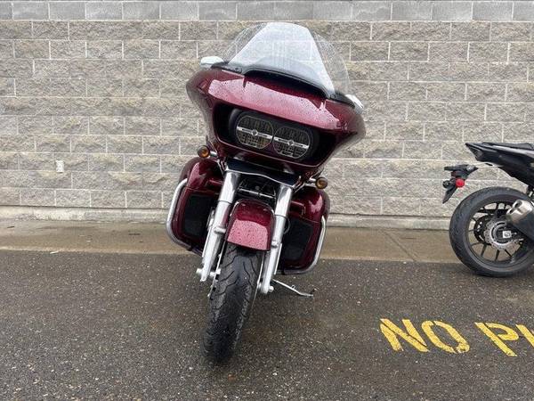 2017 Harley-Davidson, dovoz Kanada — foto 4 z 12