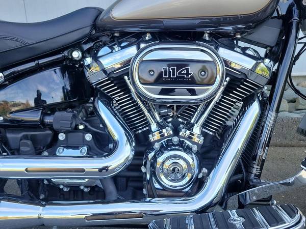 2023 Harley-Davidson, dovoz Kanada — foto 5 z 12