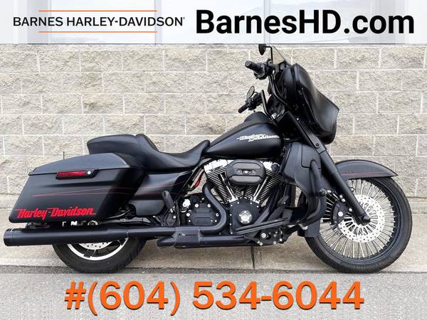 2016 Harley-Davidson, dovoz Kanada — foto 1 z 12 2016 Harley-Davidson, dovoz Kanada — foto 1 z 12