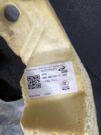 Lamborghini Urus 2019-2023 přední + zadní Complete Interior Carpet OE, dovoz USA — foto 8 z 9