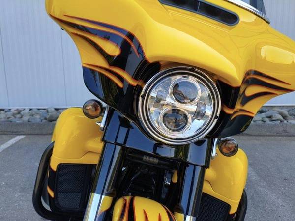 2015 Harley-Davidson, dovoz Kanada — foto 8 z 12