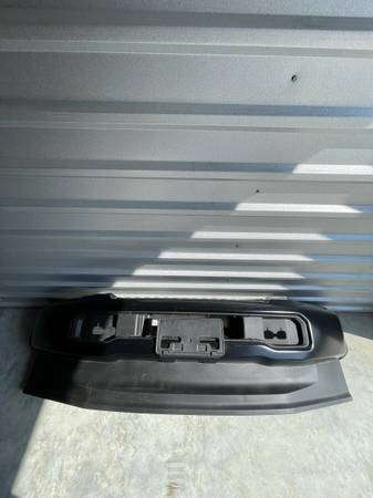 2023 2024 2025 2026 Ford F450 / F550 Super duty nárazník black OE, černá, dovoz USA — foto 3 z 6