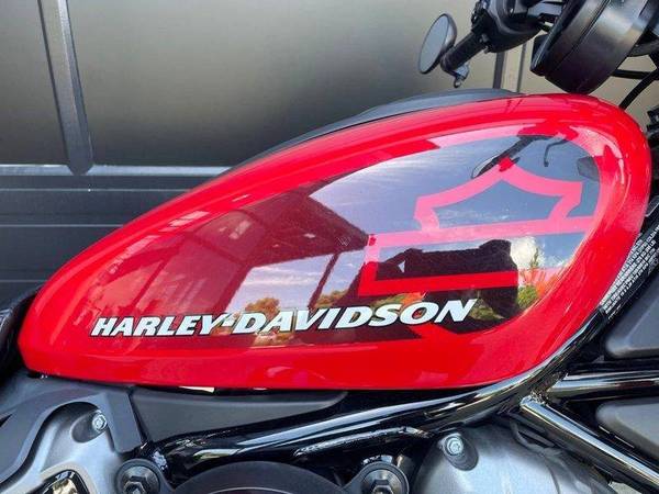 2024 Harley-Davidson, dovoz Kanada — foto 2 z 12