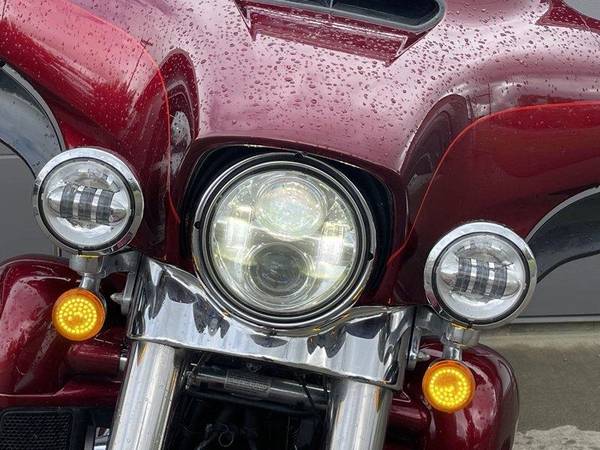 2016 Harley-Davidson, dovoz Kanada — foto 5 z 12