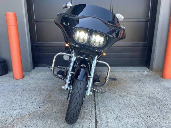 2013 Harley-Davidson, dovoz Kanada — foto 4 z 12