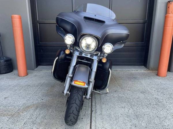 2017 Harley-Davidson, dovoz Kanada — foto 4 z 12